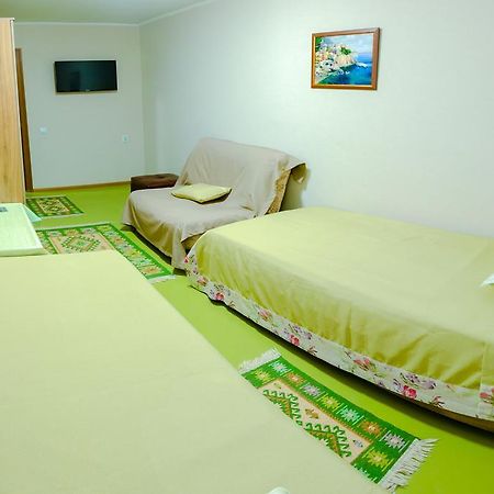 الماتي Apartment Utegen Batyr 2 المظهر الخارجي الصورة