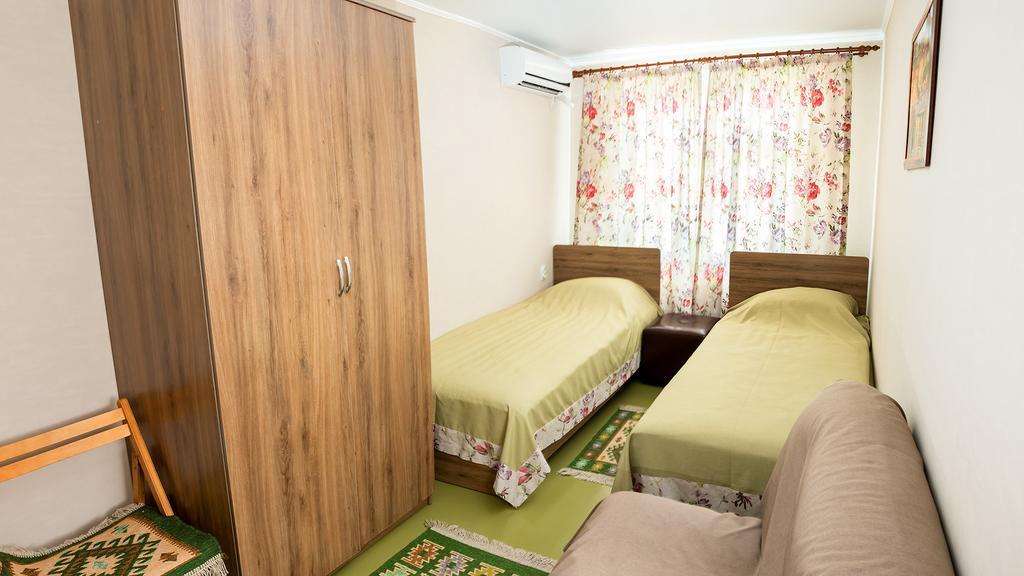 الماتي Apartment Utegen Batyr 2 الغرفة الصورة