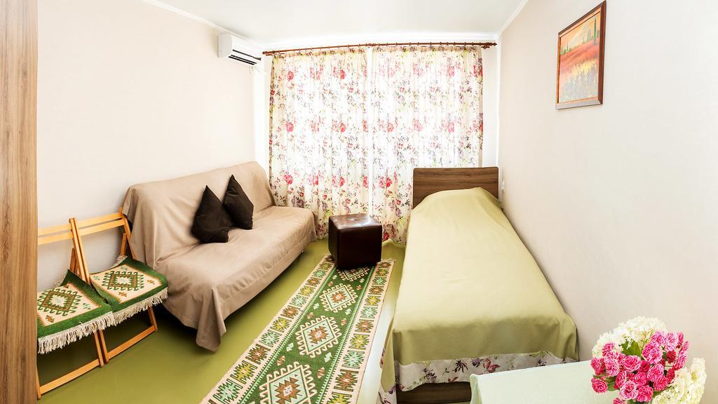 الماتي Apartment Utegen Batyr 2 الغرفة الصورة